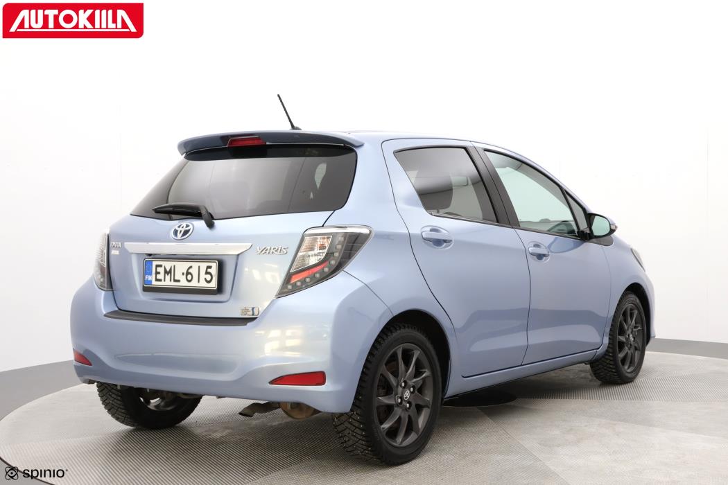 TOYOTA YARIS 2013