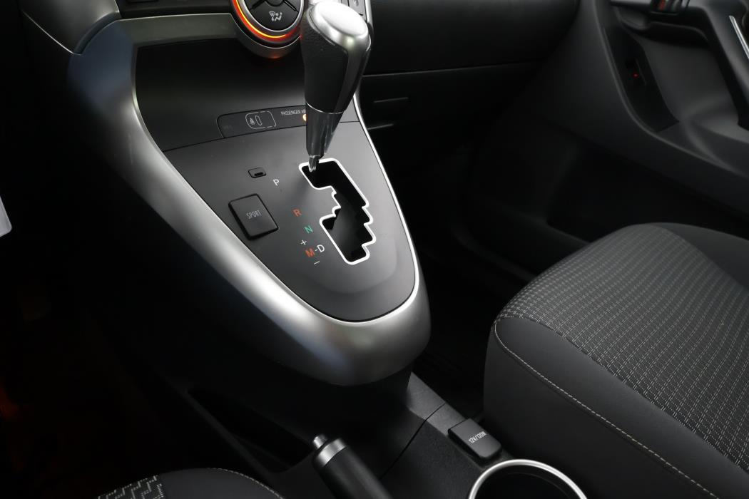 TOYOTA Verso 2015