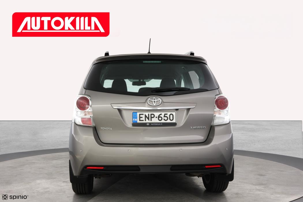 TOYOTA Verso 2015