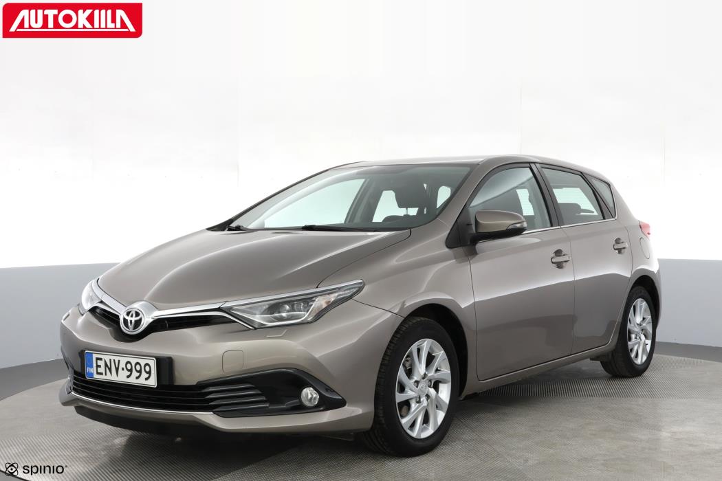 TOYOTA AURIS 2015