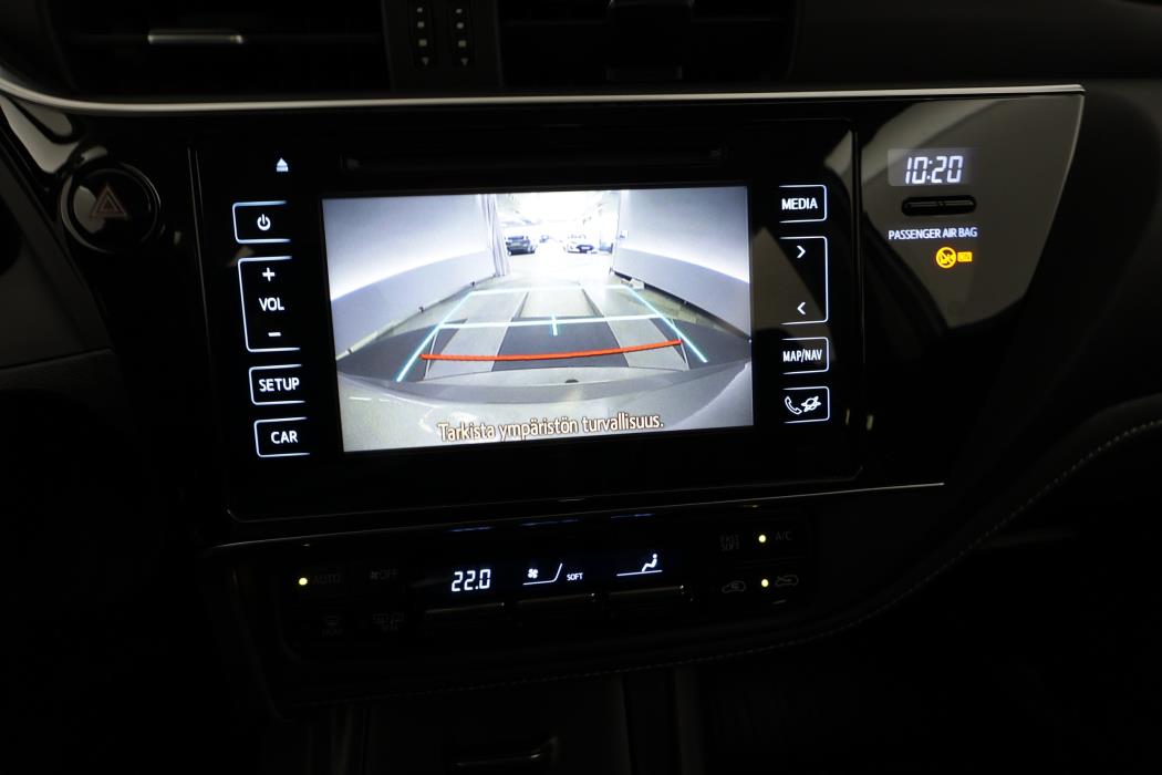 TOYOTA AURIS 2015