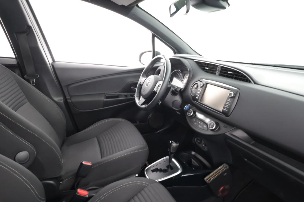TOYOTA YARIS 2018