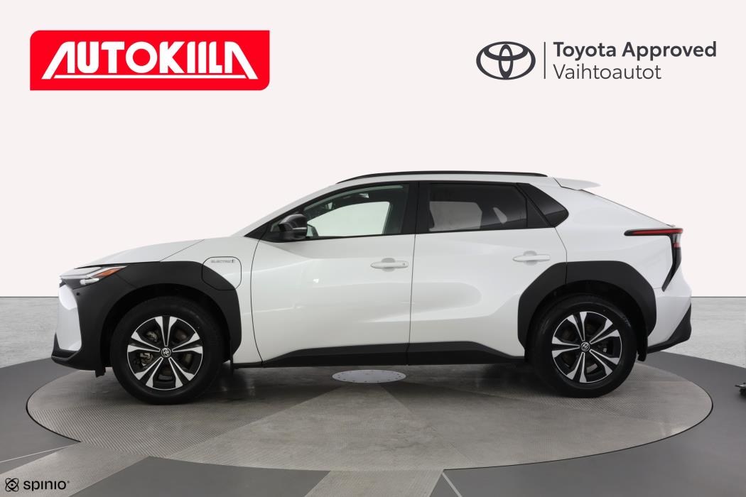 TOYOTA bZ4X 2023