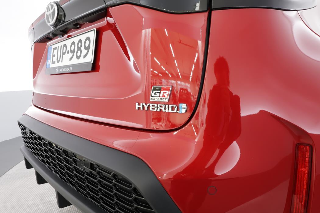 TOYOTA Yaris Cross 2024