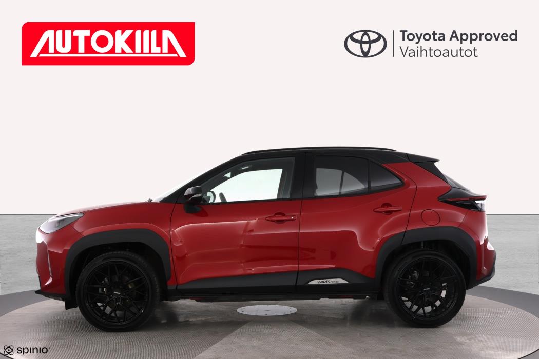 TOYOTA Yaris Cross 2024