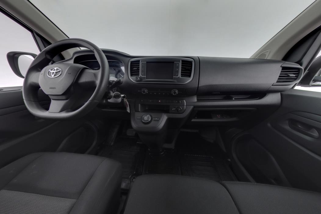TOYOTA Proace 2023