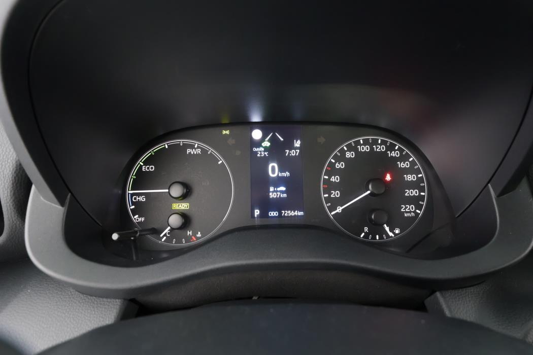 TOYOTA YARIS 2024