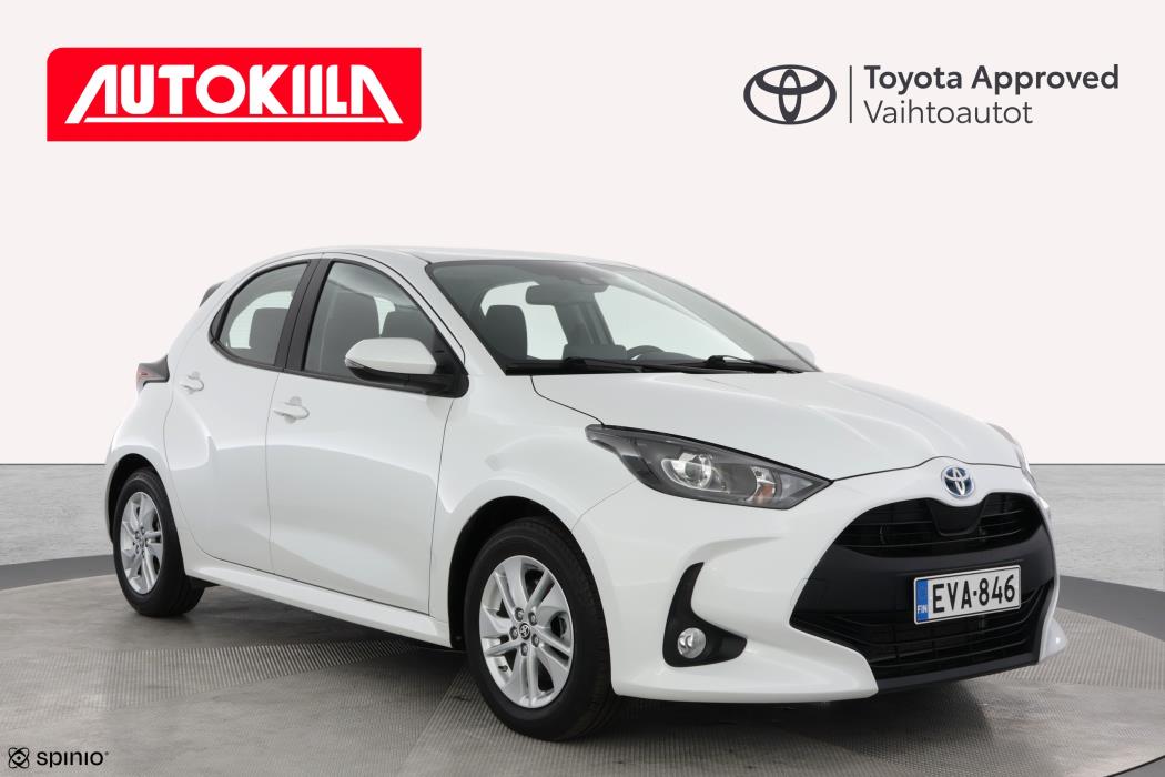 TOYOTA YARIS 2024