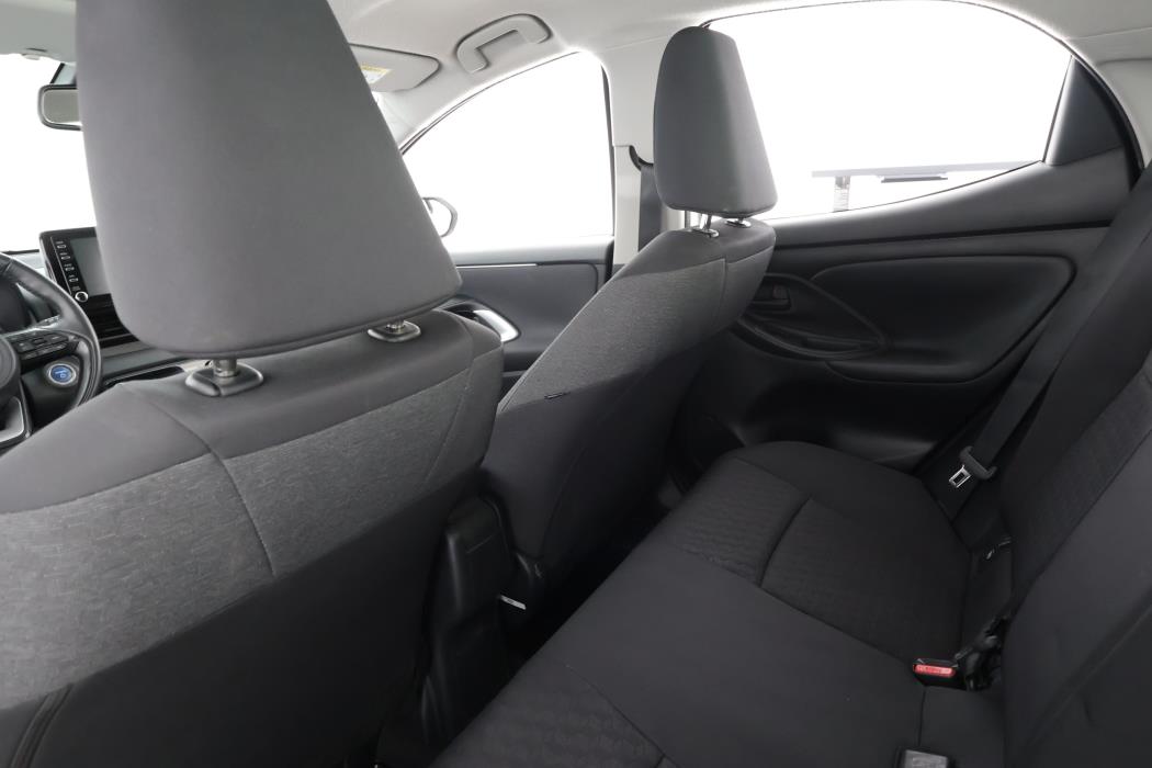TOYOTA YARIS 2024