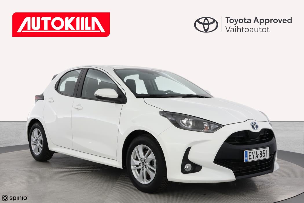 TOYOTA YARIS 2024