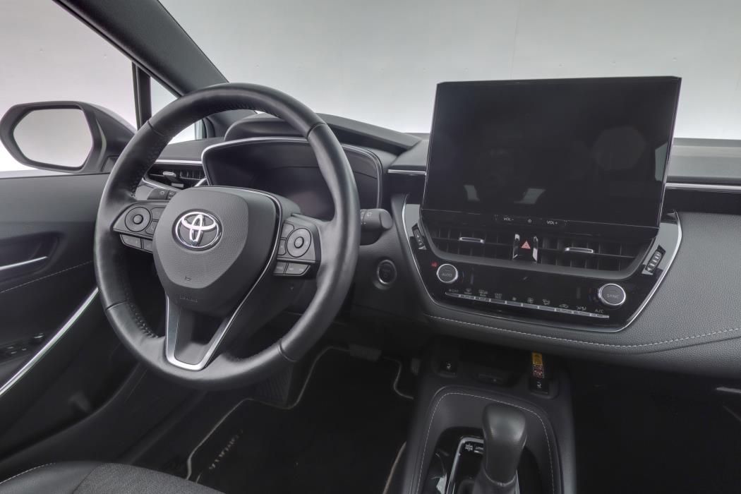 TOYOTA COROLLA 2024