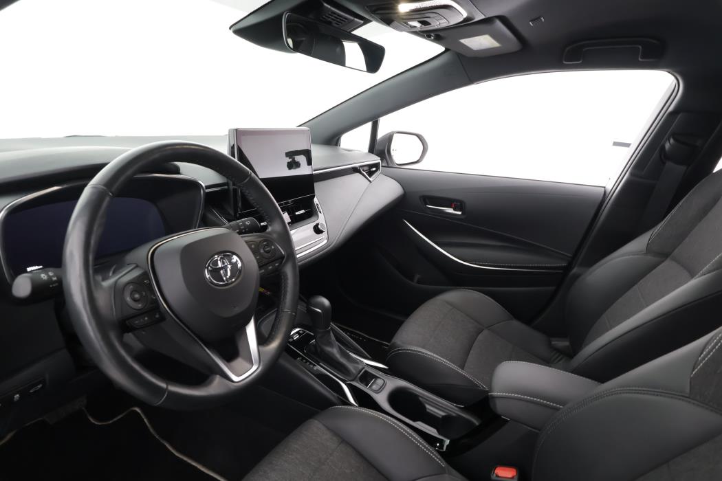 TOYOTA COROLLA 2024