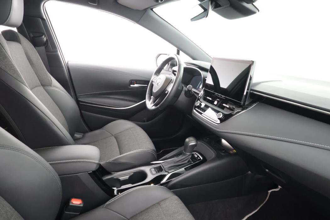 TOYOTA COROLLA 2024
