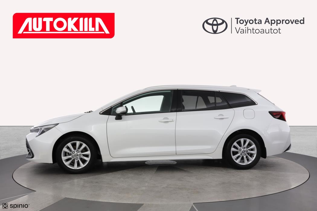 TOYOTA COROLLA 2024