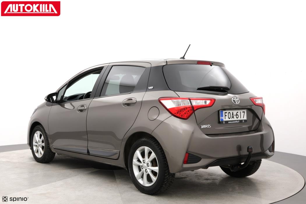TOYOTA YARIS 2019