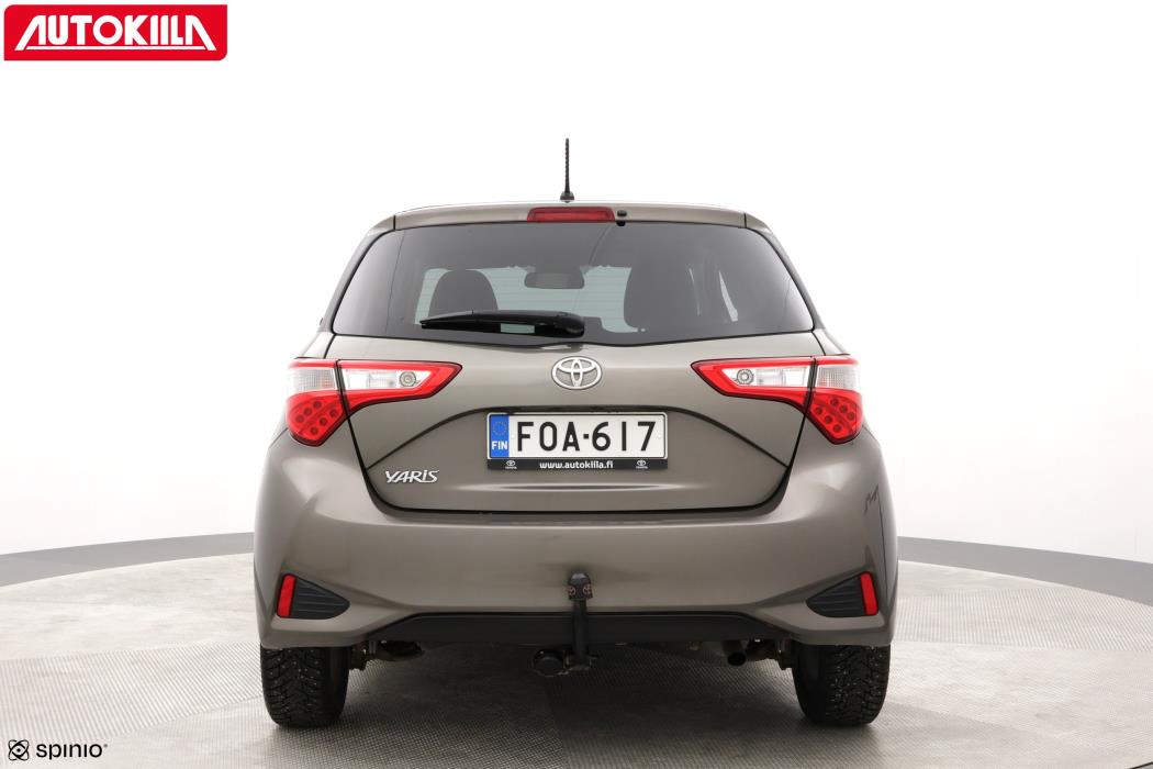 TOYOTA YARIS 2019
