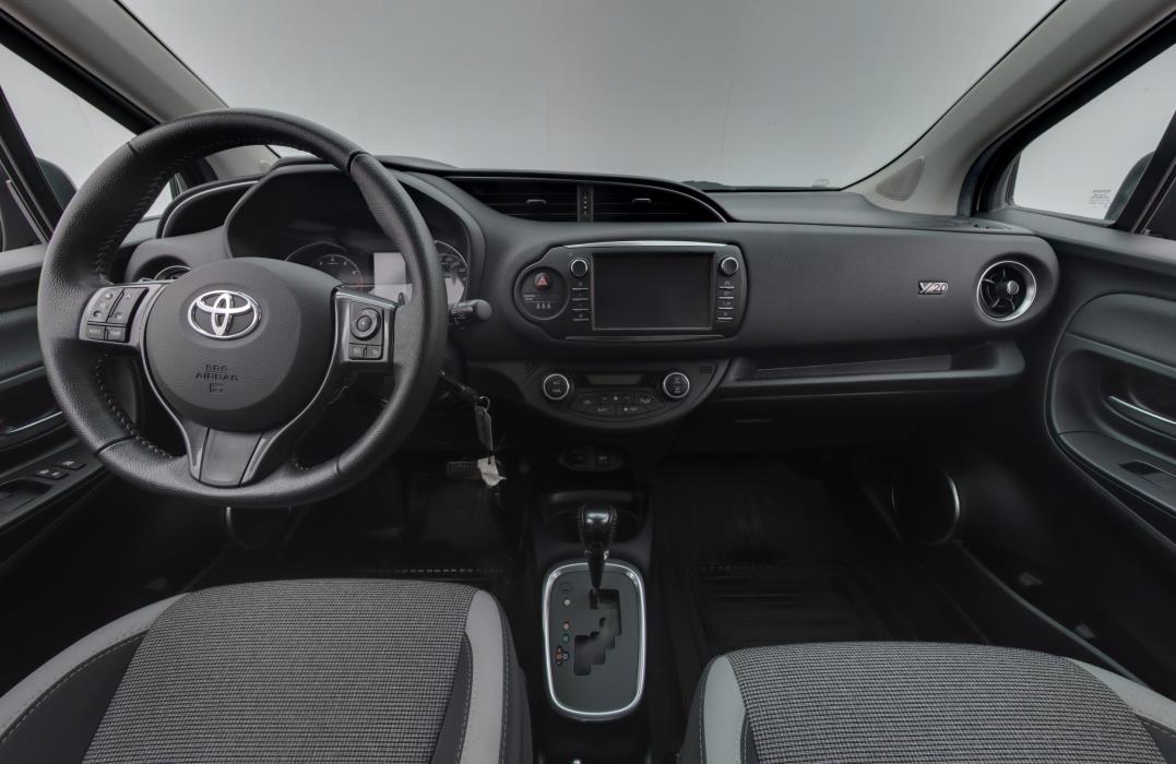 TOYOTA YARIS 2019