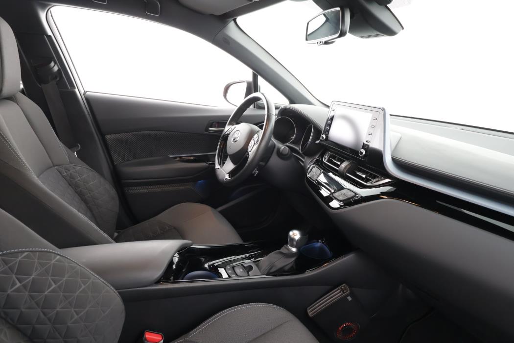 TOYOTA C-HR 2022
