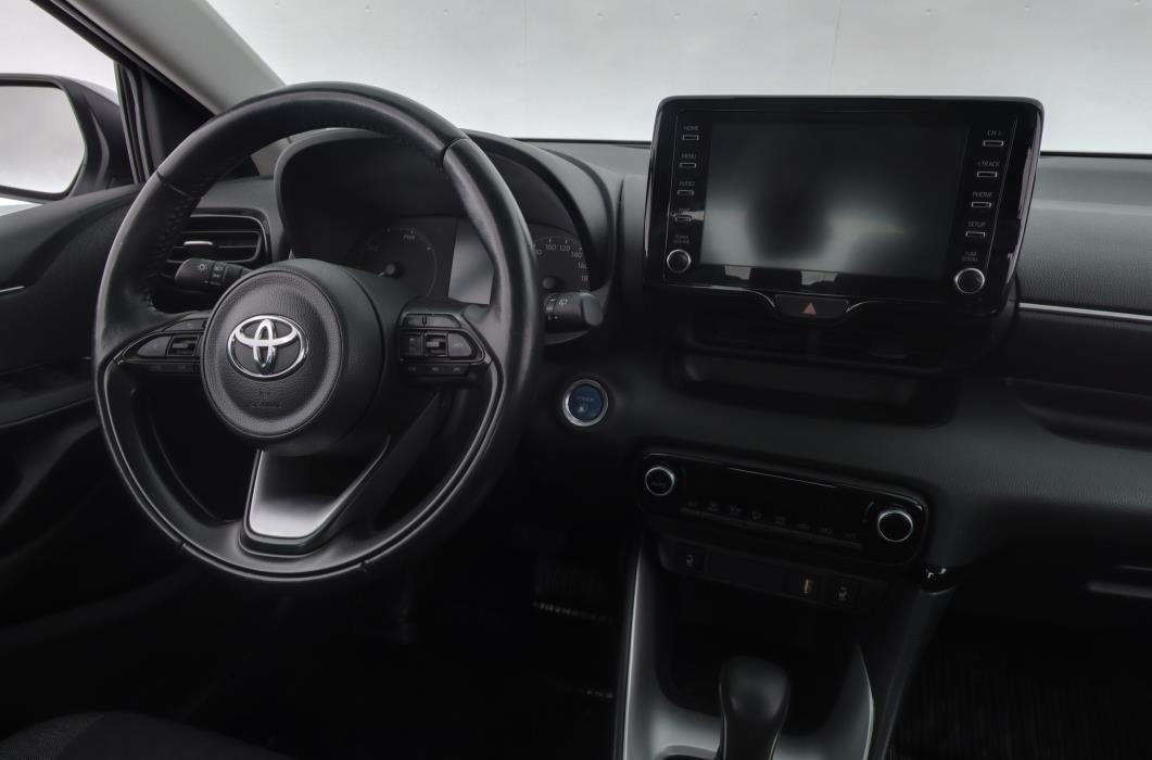 TOYOTA YARIS 2020