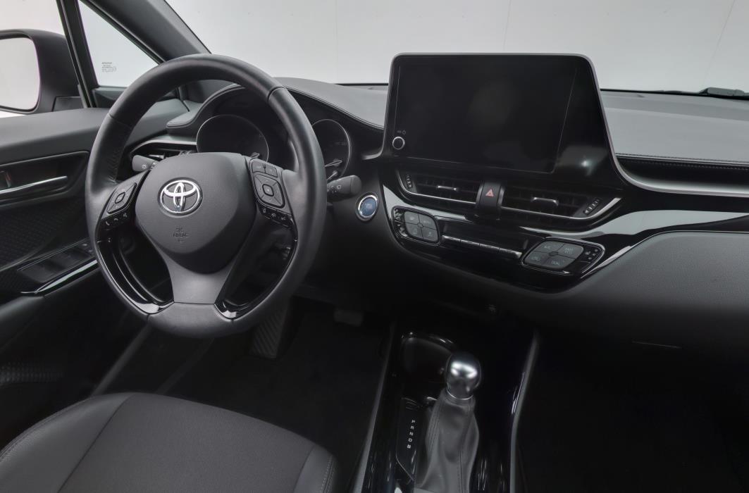 TOYOTA C-HR 2023