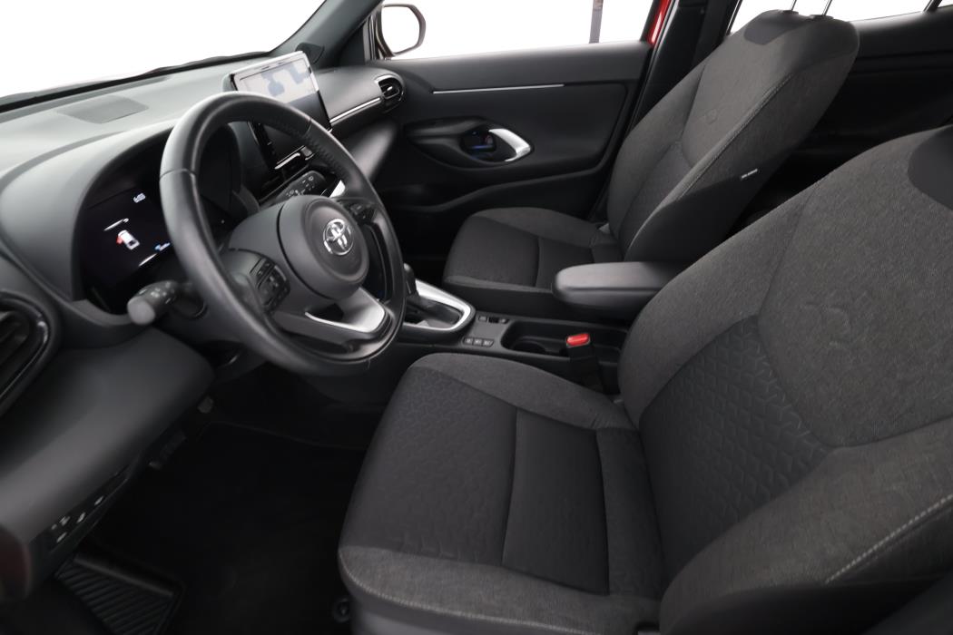 TOYOTA Yaris Cross 2024