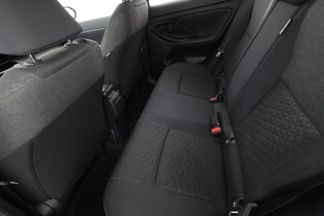 TOYOTA Yaris Cross 2024