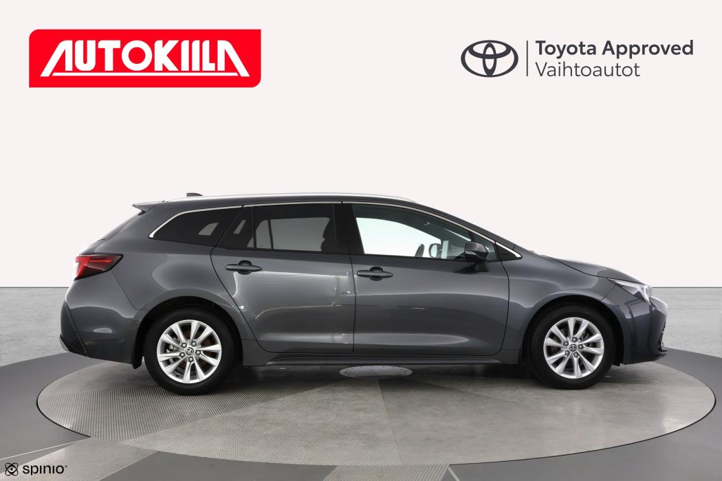 TOYOTA COROLLA 2023