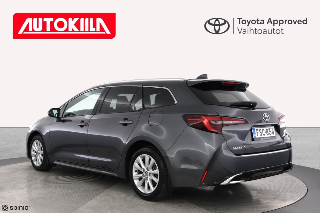 TOYOTA COROLLA 2023
