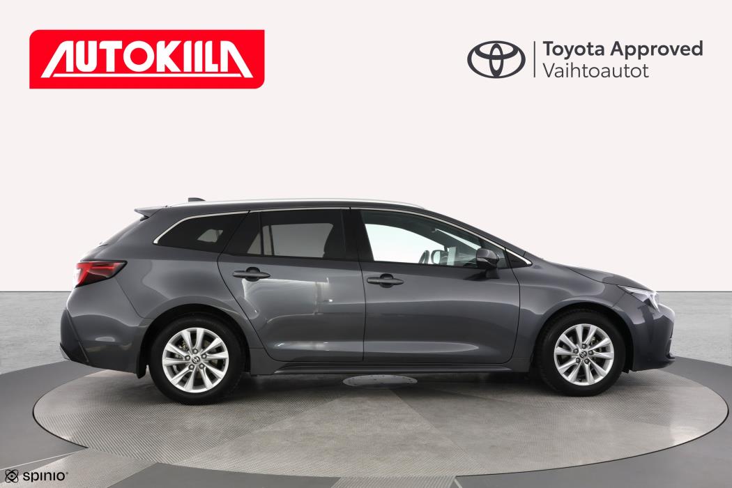 TOYOTA COROLLA 2023