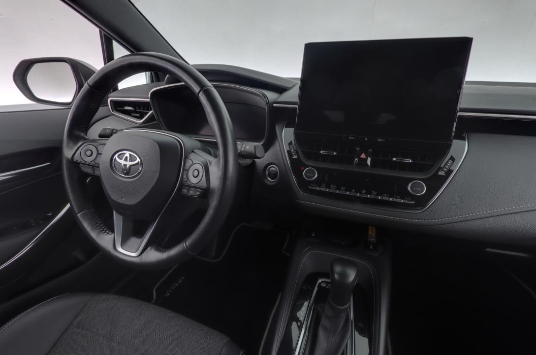 TOYOTA COROLLA 2024