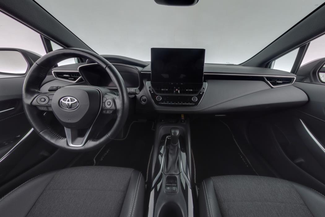 TOYOTA COROLLA 2024