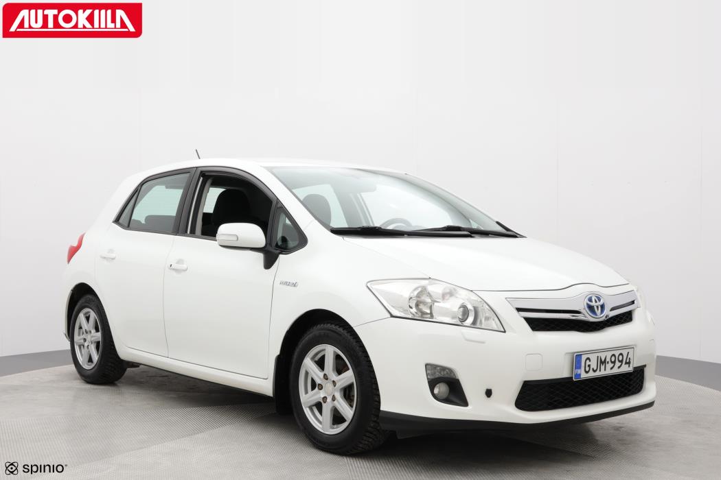 TOYOTA AURIS 2011