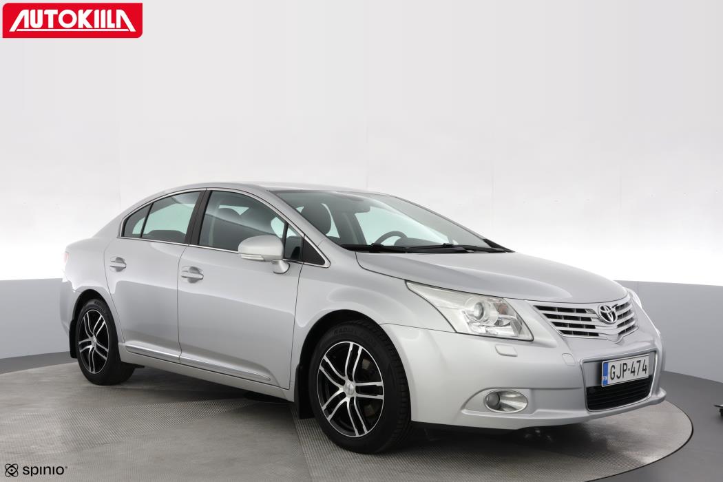 TOYOTA AVENSIS 2011