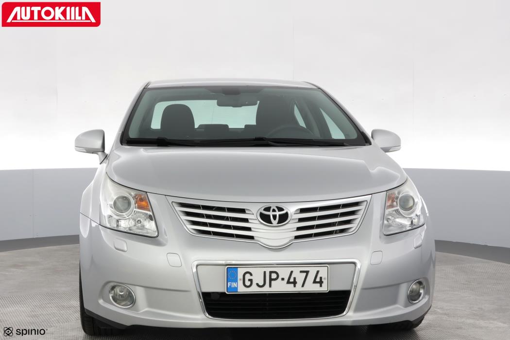 TOYOTA AVENSIS 2011