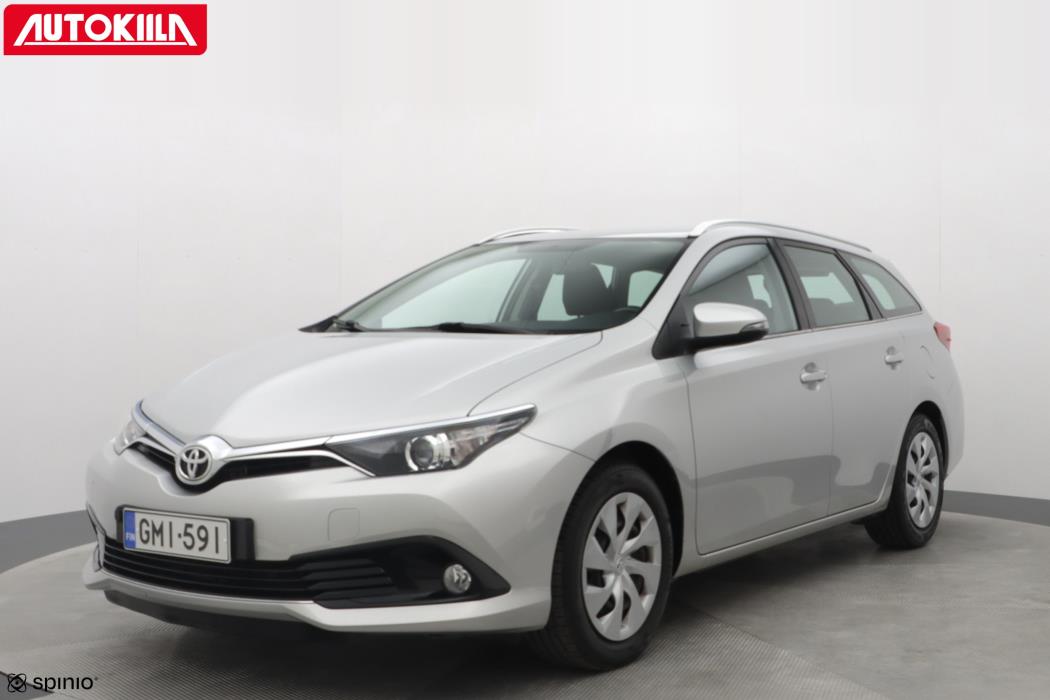 TOYOTA AURIS 2016
