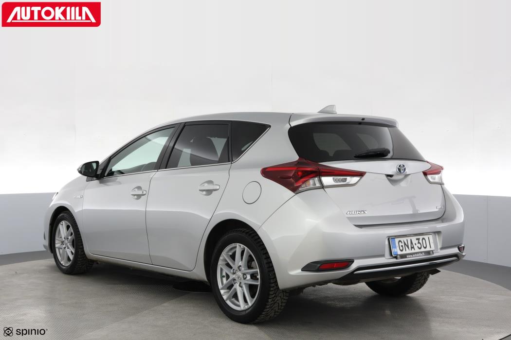 TOYOTA AURIS 2018
