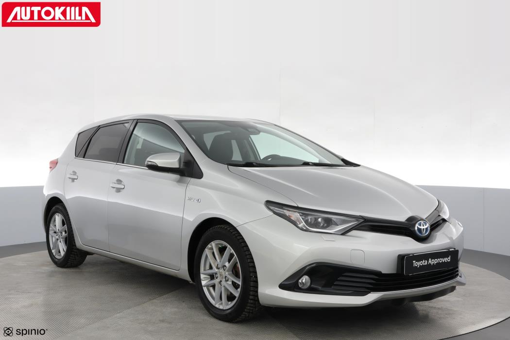 TOYOTA AURIS 2018