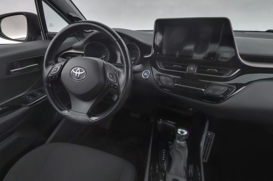 TOYOTA C-HR 2019