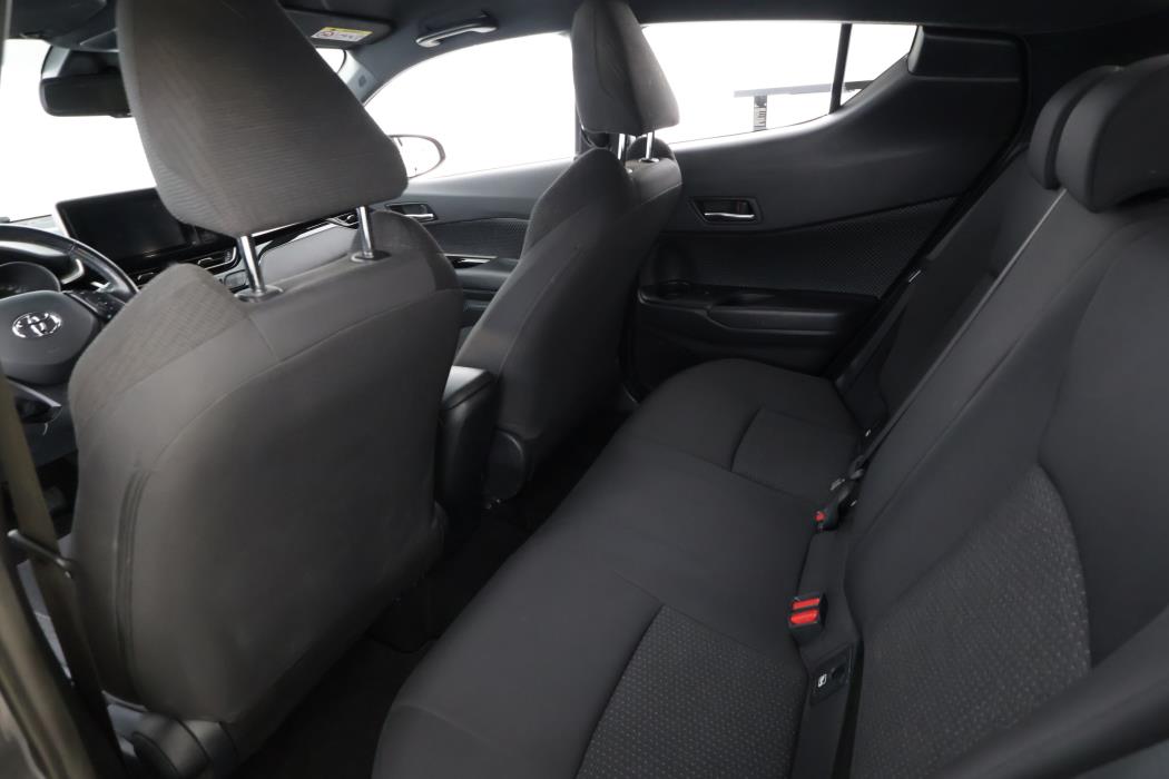 TOYOTA C-HR 2019
