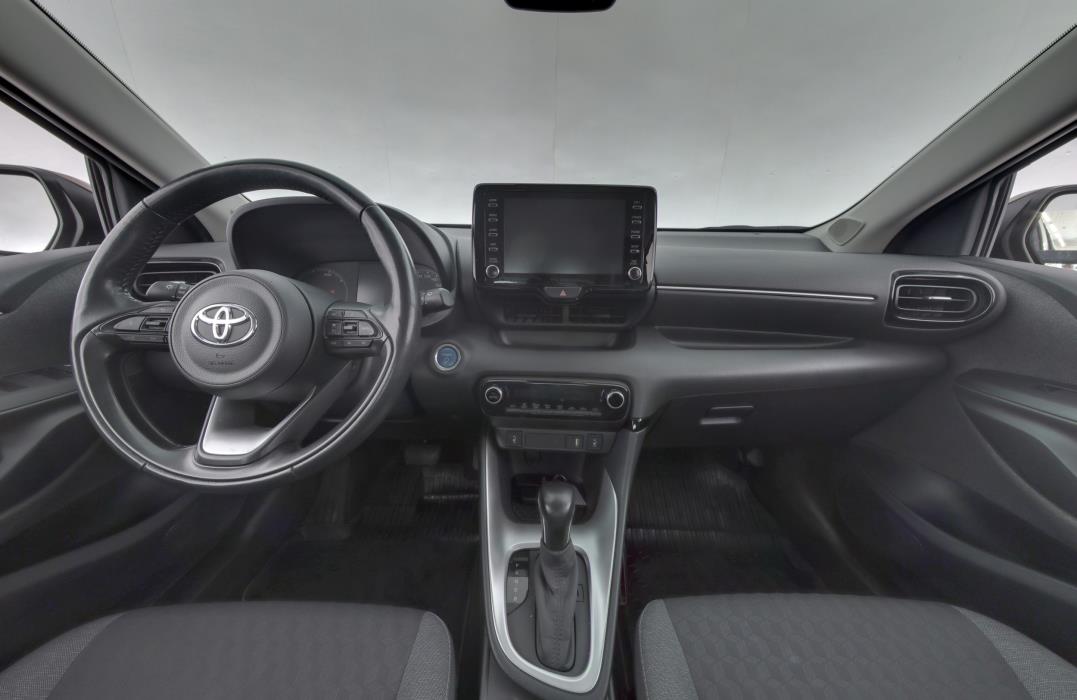 TOYOTA YARIS 2021