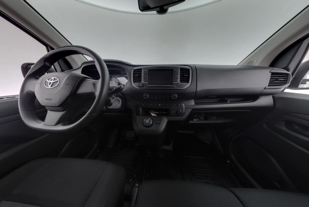 TOYOTA Proace 2023