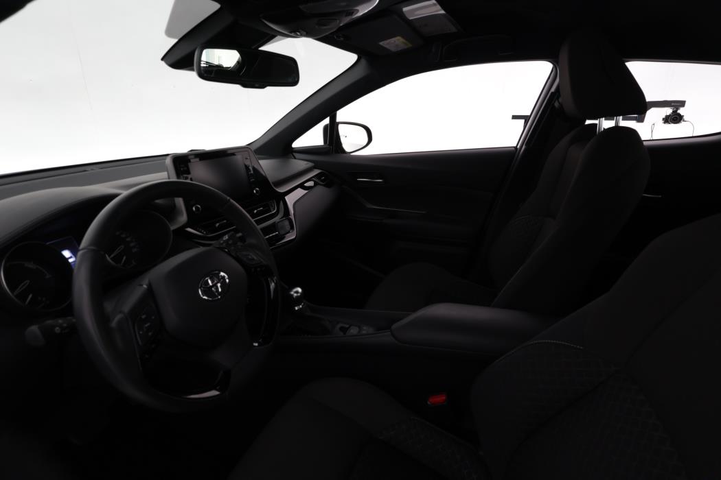 TOYOTA C-HR 2023