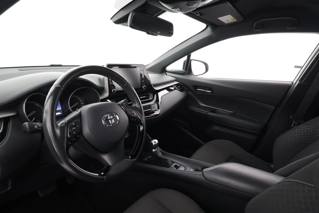 TOYOTA C-HR 2023