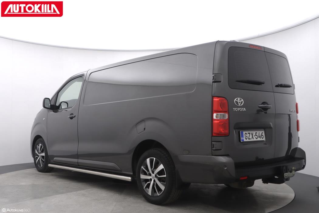 TOYOTA Proace 2021