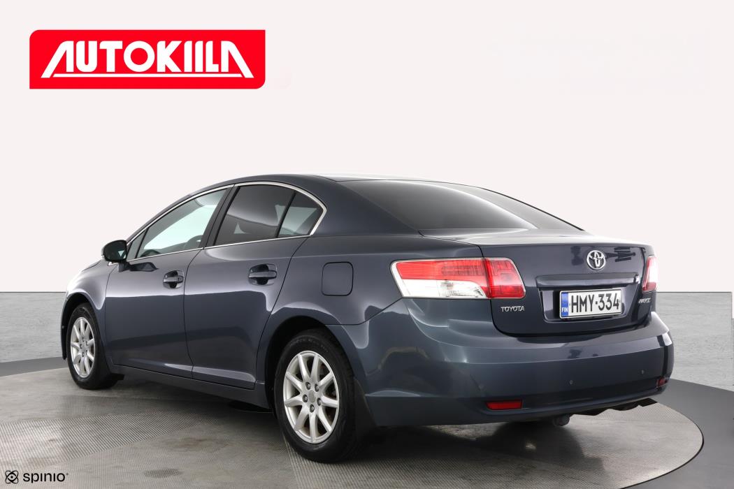 TOYOTA AVENSIS 2010
