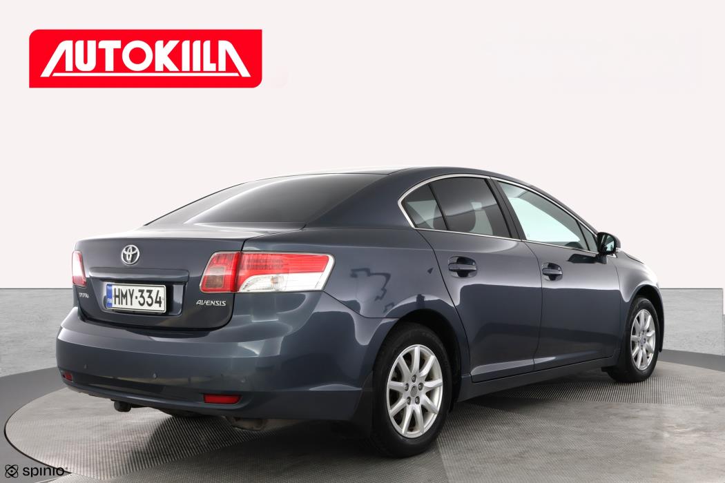 TOYOTA AVENSIS 2010