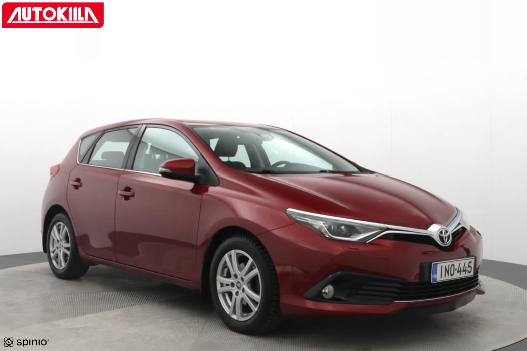 TOYOTA AURIS 2017