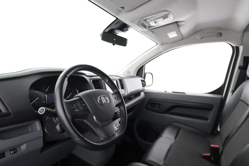 TOYOTA Proace 2022