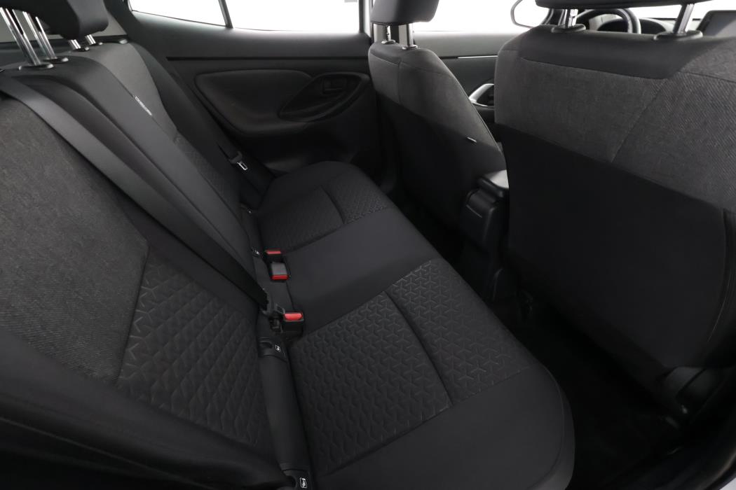 TOYOTA Yaris Cross 2022