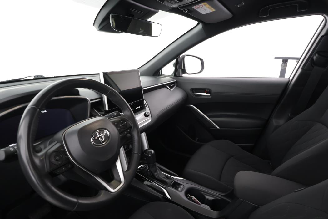 TOYOTA Corolla Cross 2023